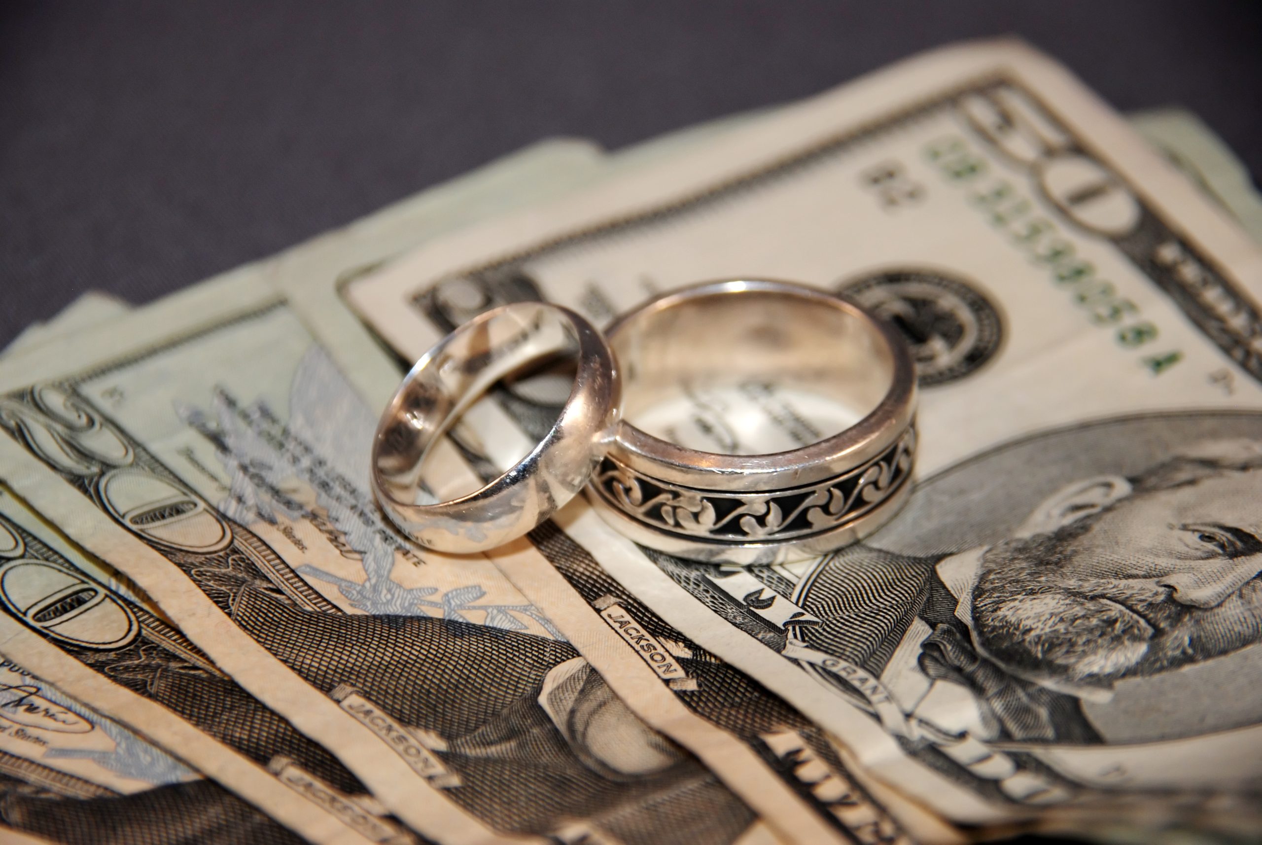 wedding-rings-and-money-1307450-scaled